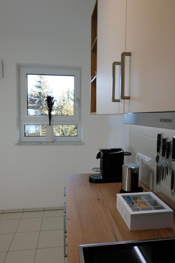 Design Apartment Nr 2 Mit Terrasse Und Parkplatz Straubing Extérieur photo